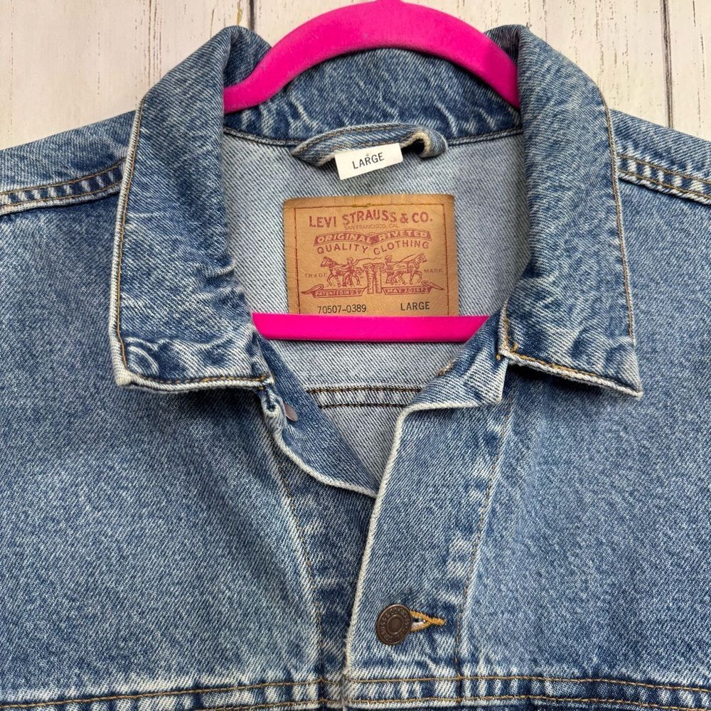 Vintage Levis 70507 Trucker Jacket L Mens Blue Denim Y2K Classic 90s Streetwear - Picture 2 of 15